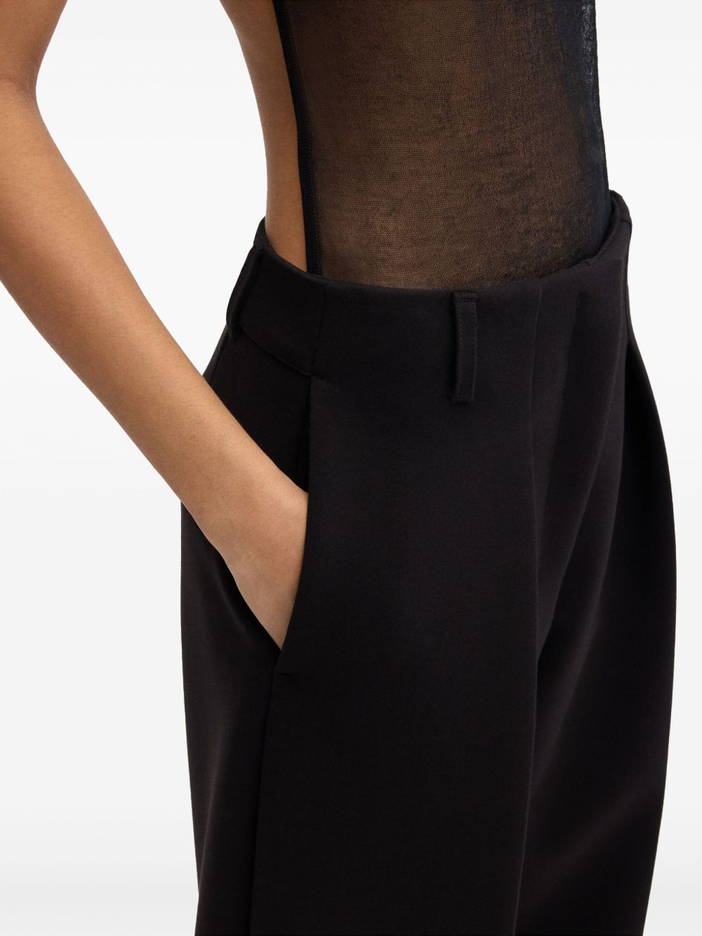 Lantern-style Wide Leg Pants