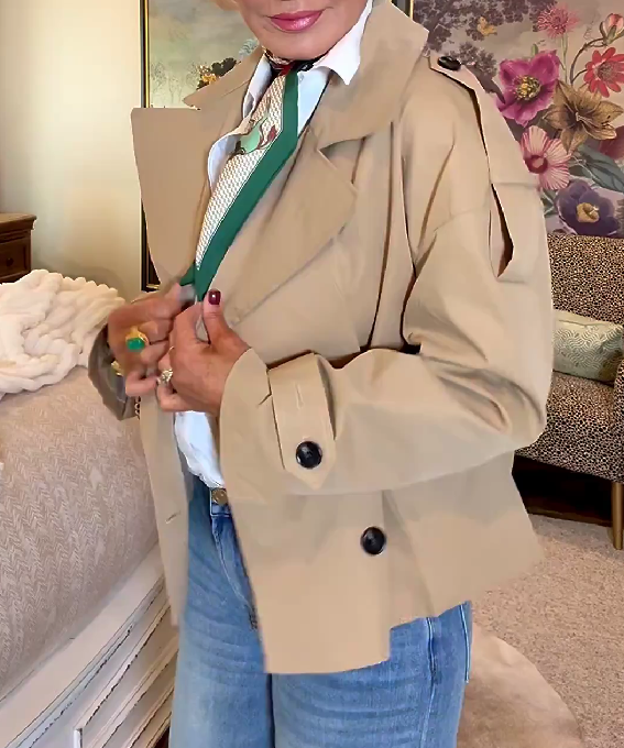 Short Double-breasted Fashionable Jacket With Belt
