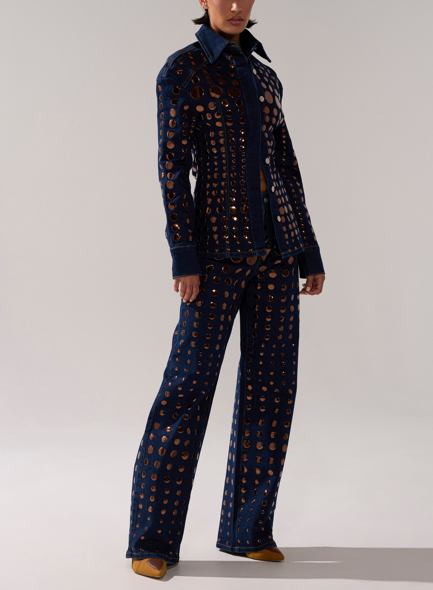 Round Metal Decoration Denim Suit