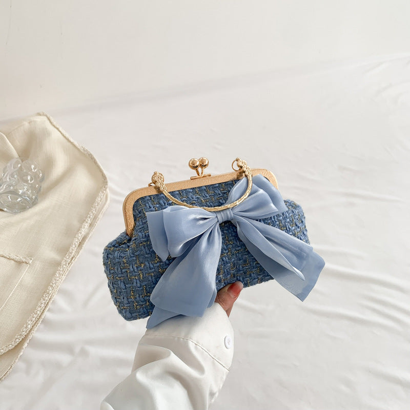 Chic Bow Frame Clutch