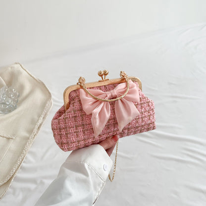 Chic Bow Frame Clutch