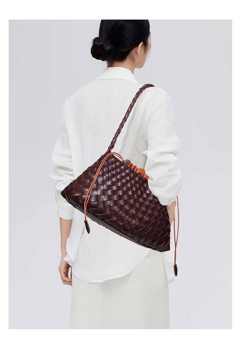 Stylish Woven Versatile Underarm Bag/Handbag