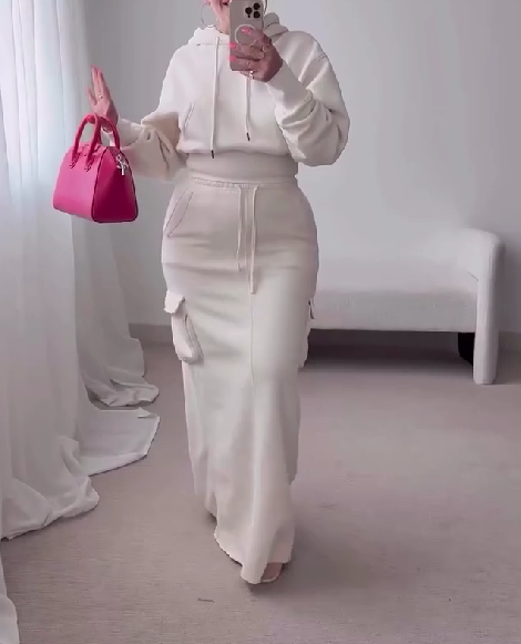 Fashion Hooded Pockets Two Pieces Set