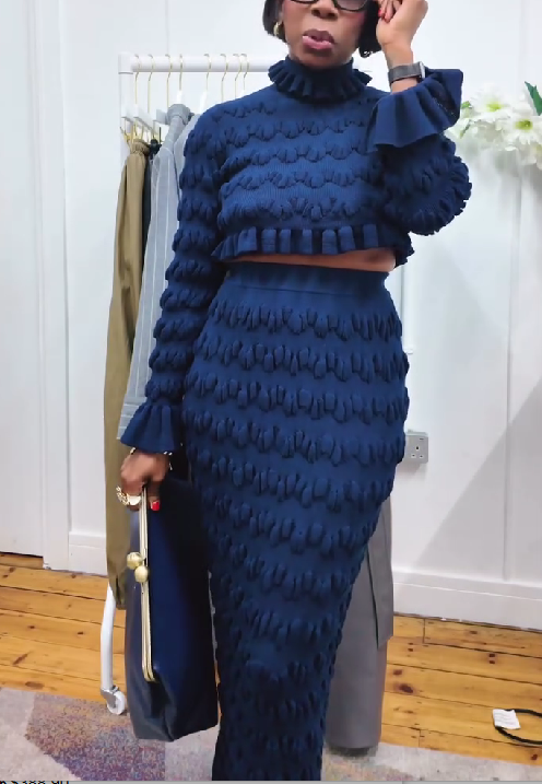 Fine Knitted Skirt Suit