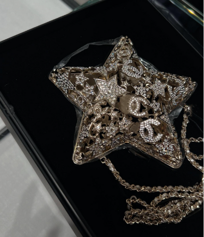 Star Hollow Diamond Necklace Bag