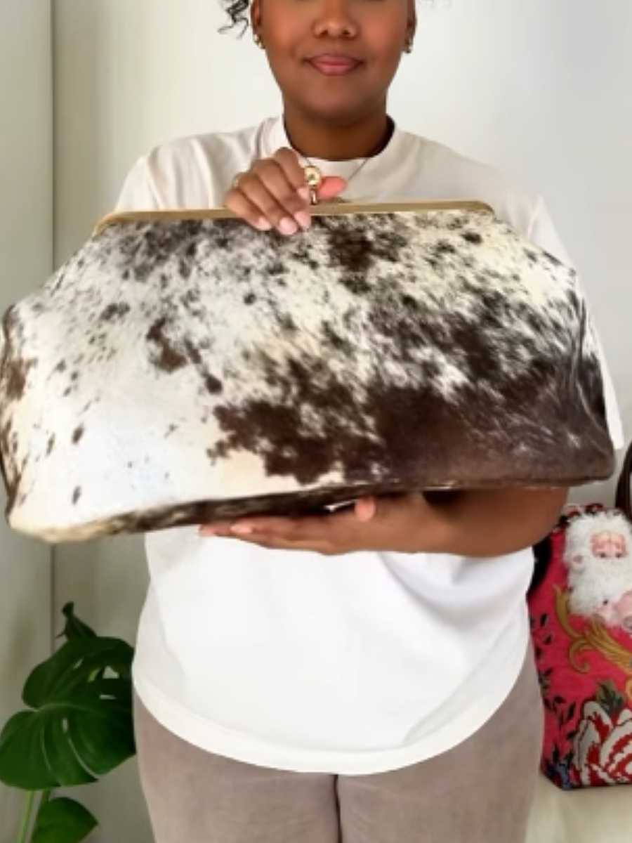 Metal Lock Cow Furry Clutch