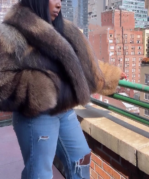 Large Lapel Black-tipped Brown Fox Fur Coat