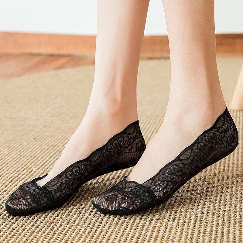 ⏰Only ＄9.99/PCS⏰ Lace Trimmed Invisible Socks