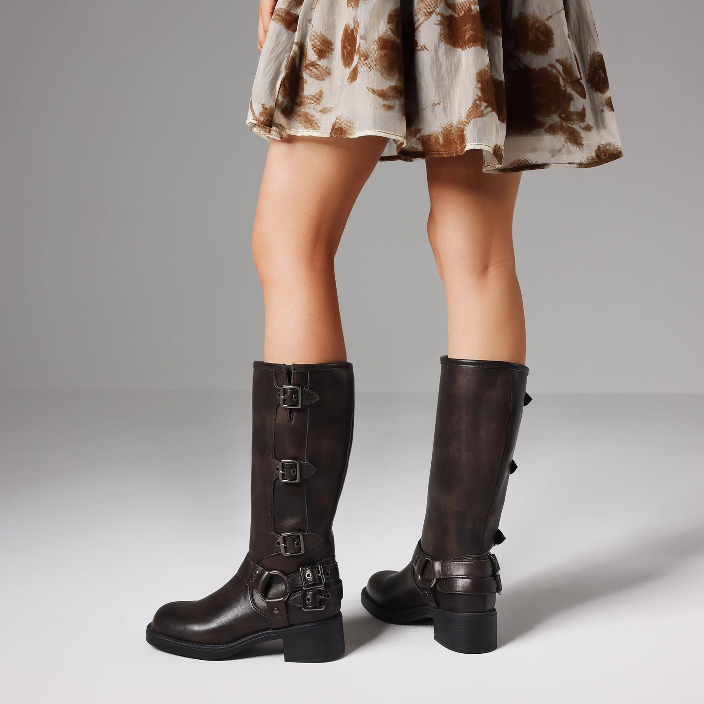 Retro Metal Buckle Mid-heel Knee-high Boot