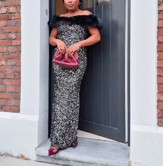 Rhinestone Decor Strapless Plush Collar Dress