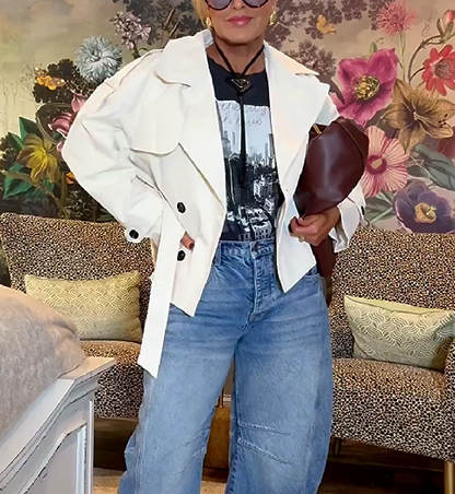 Short Double-breasted Fashionable Jacket With Belt