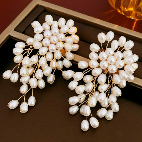 Demure Pearl Earrings
