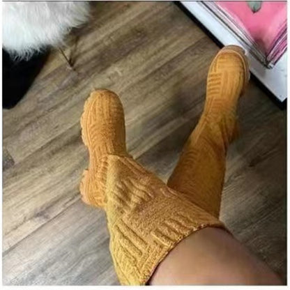 Round Toe Embossed Thick Sole Boot