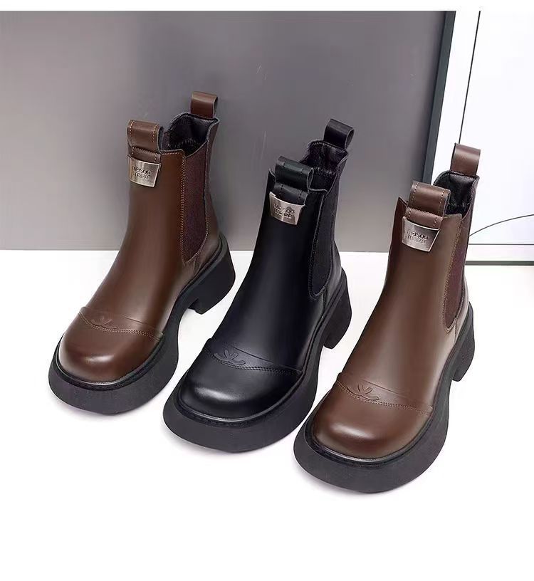 Fleece-lined Slip-on Stretch Leather Ankle Boot