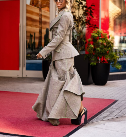 Stylish Oversize Lapel Plaid Suit Skirt Suit